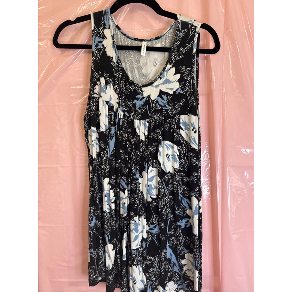 Women's Black White Blue Floral Tank Top